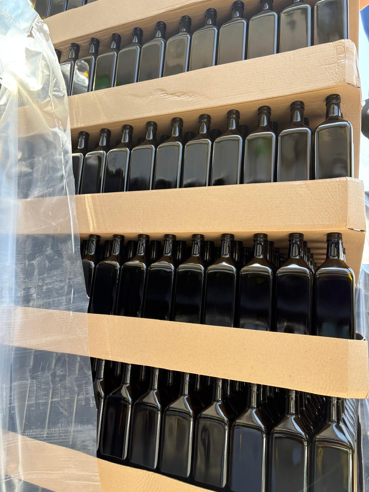 Private label black seed oil bottles with custom branding for retailers